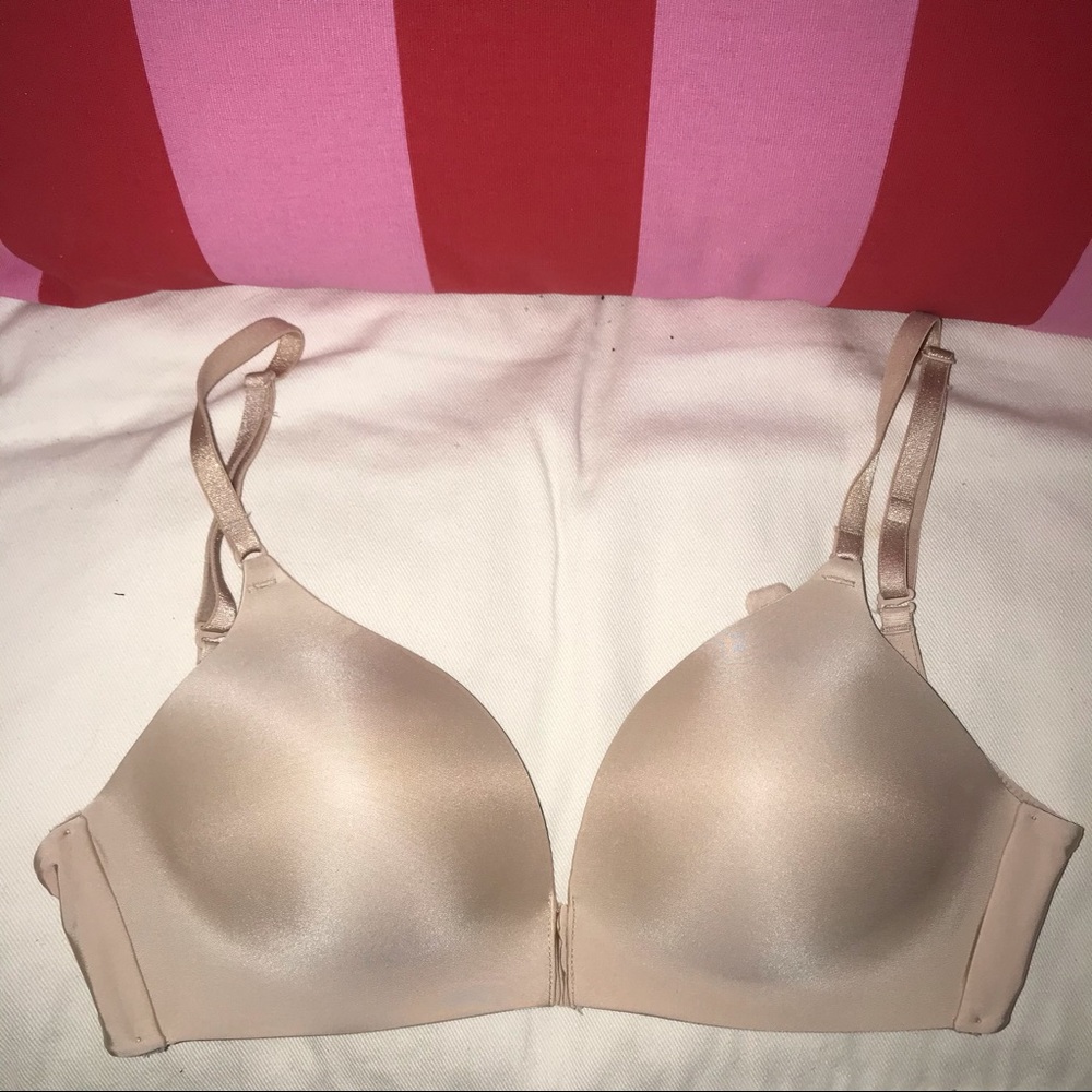 Victoria Secret Wireless bra nude color 34C